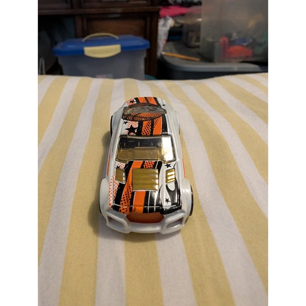 Hot Wheels Torque Twister 2015 HW City HW All Stars Loose Diecast Car 1:64